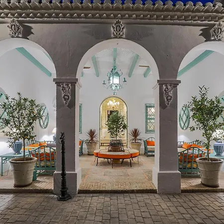 Alojamento de Acomodação e Pequeno-almoço Maison San Alfredo El Puig (Valencia)