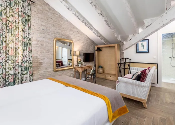 Maison San Alfredo Bed & Breakfast 4*