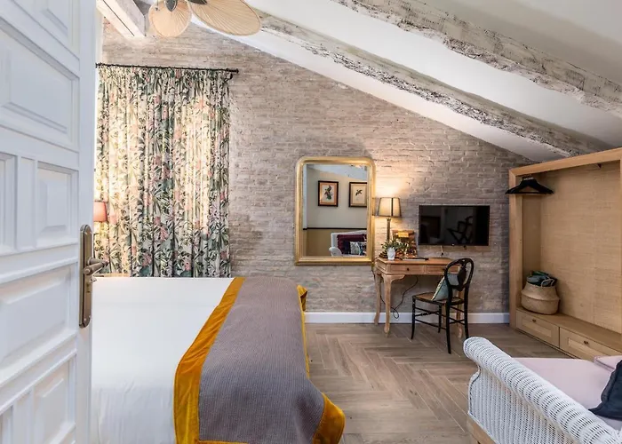 Maison San Alfredo Bed & Breakfast Puig