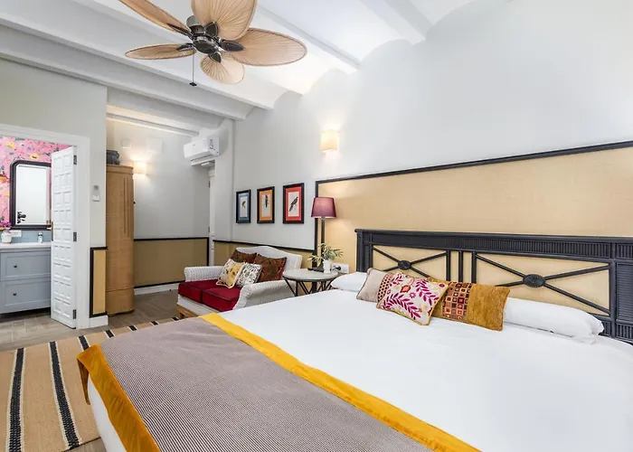 Maison San Alfredo Bed & Breakfast 4*